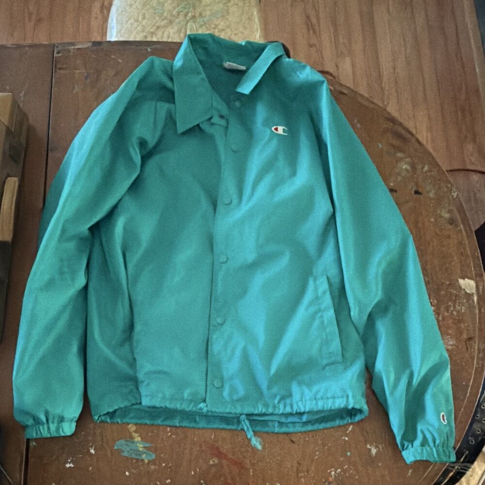 Champion Men's Green Coach Jacket L Snap Front Lined Logo Short Regular Fit